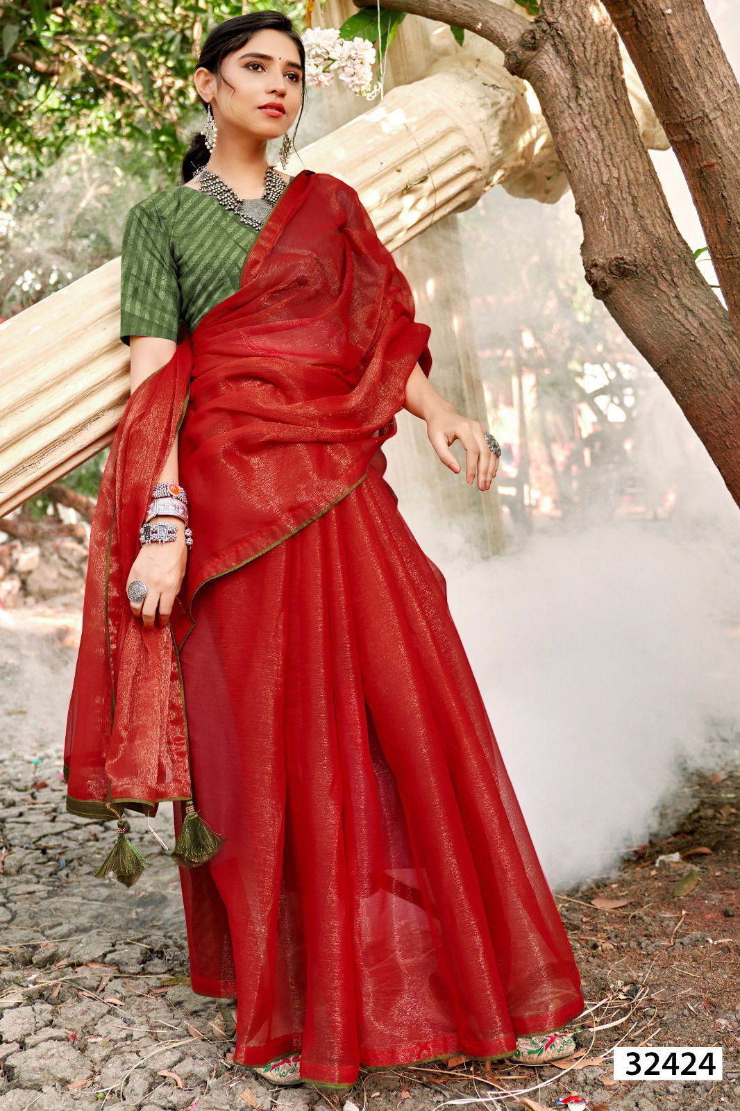 Grishvi By Vallabhi Fancy Desginer Wholesale Saree Suppliers In Mumbai
